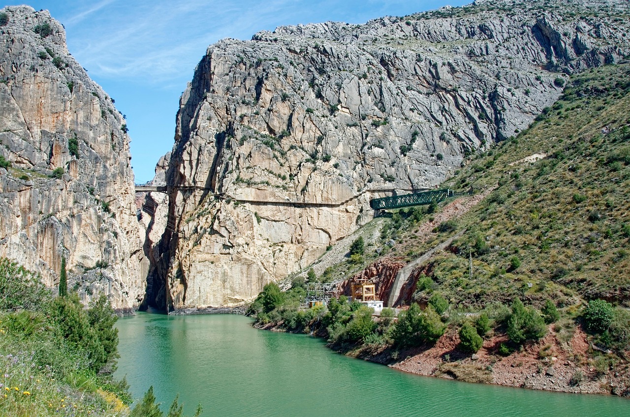 Tour de 6 dias por Malaga y Caminito del Rey con sus pueblos blancos desde Varias comunidades