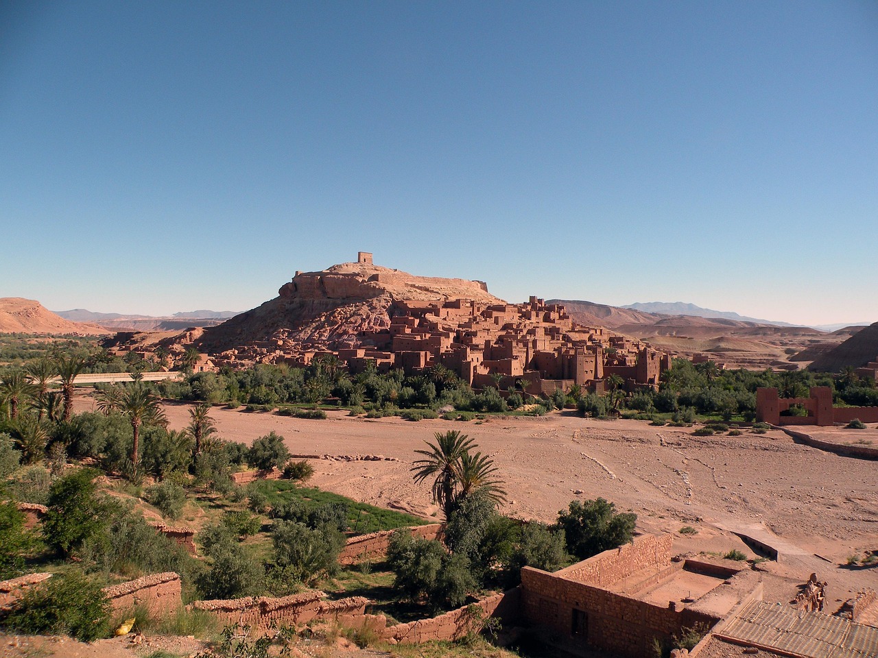 Tour de 8 dias BEREBERES & TOUAREG EN 4X4 DESDE MARRAKECH todos los Sabados y Domingos