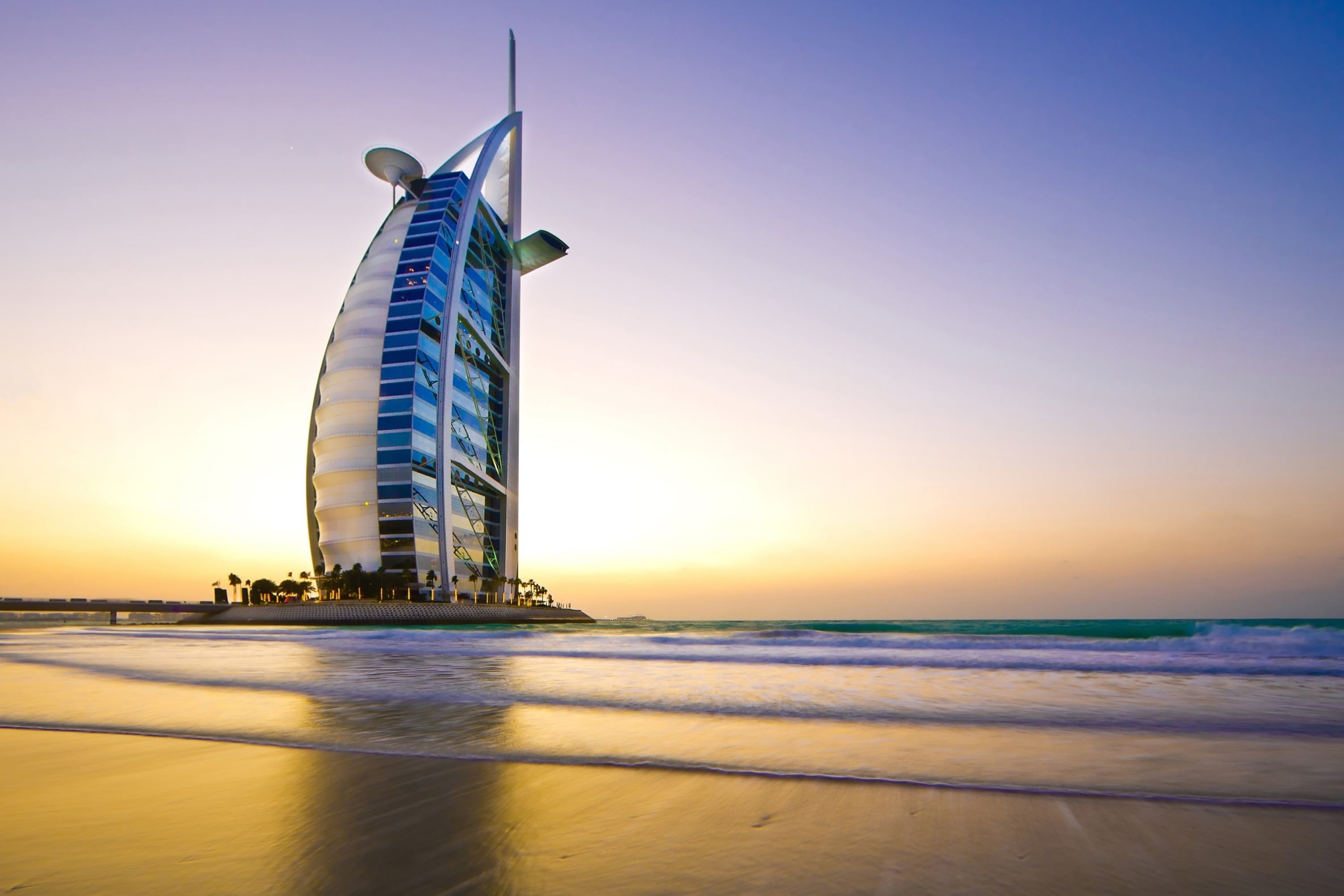 Tour de 10 días por Omán con Playa y Dubai salida los sábados desde Muscat