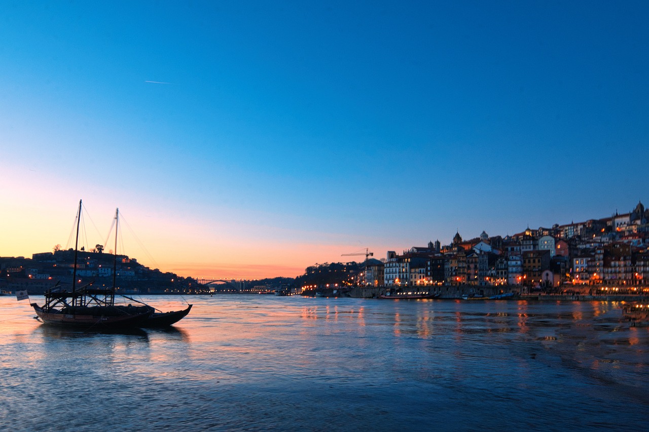 Tour de 6 días por el Norte de Portugal y Oporto, salida desde Varias comunidades