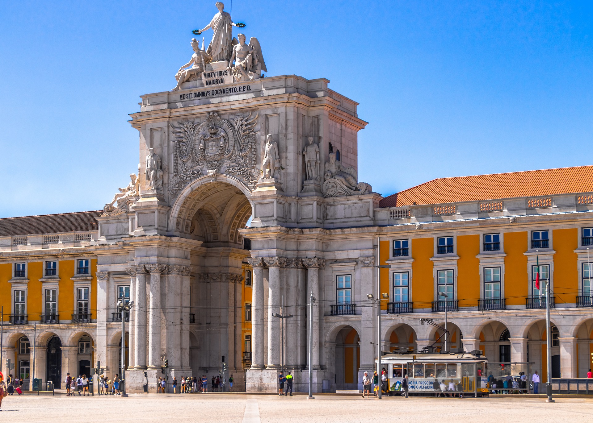 Tour de 6 días De Oporto a Lisboa, saliendo desde Oporto los Sábados